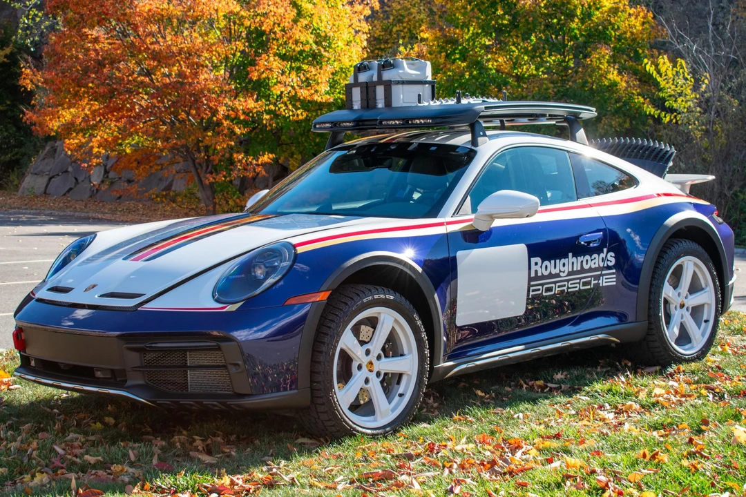 2024 Porsche 992 Dakar - Image 13 of 31
