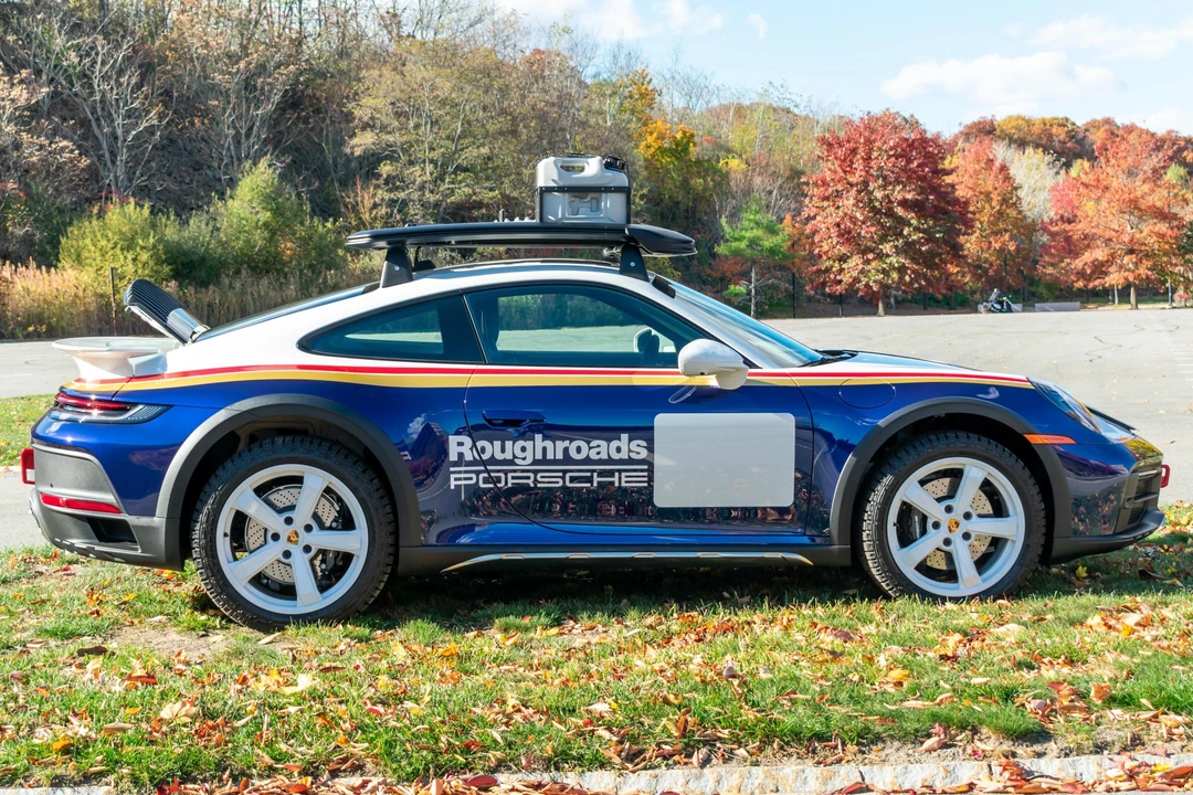 2024 Porsche 992 Dakar - Image 20 of 31