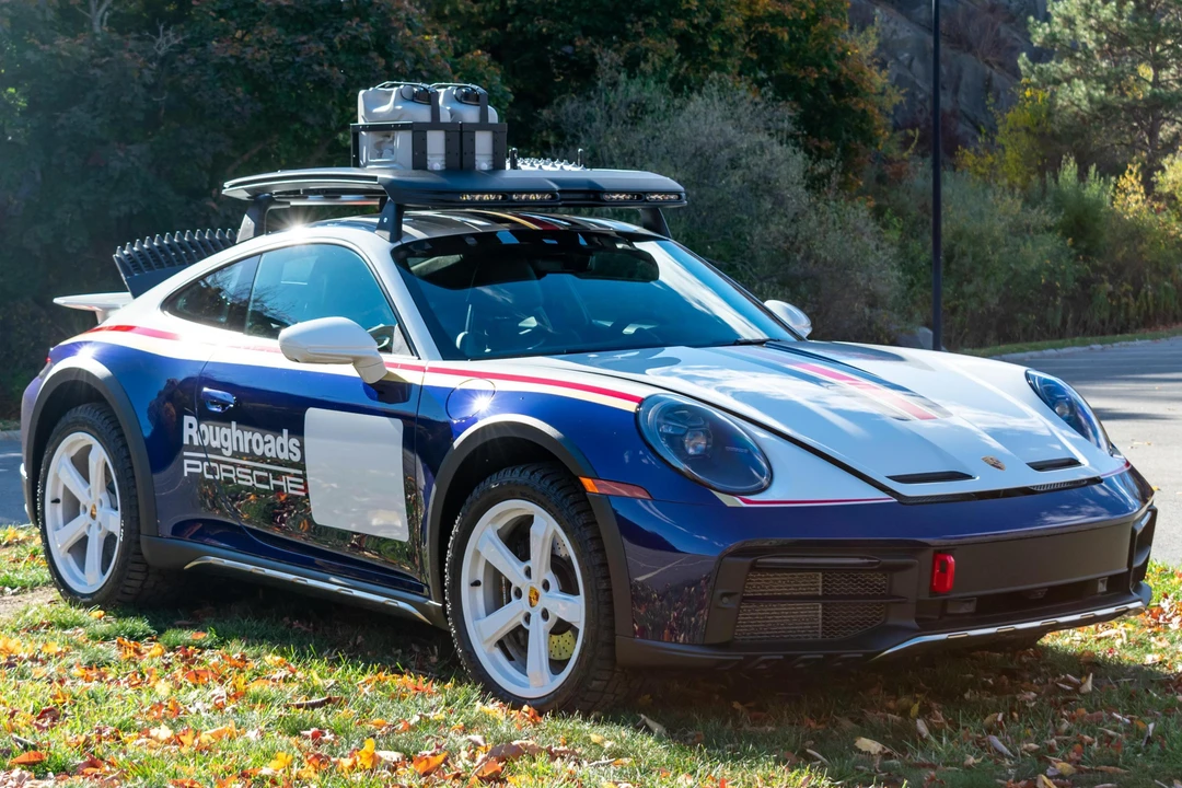 2024 Porsche 992 Dakar - Image 21 of 31