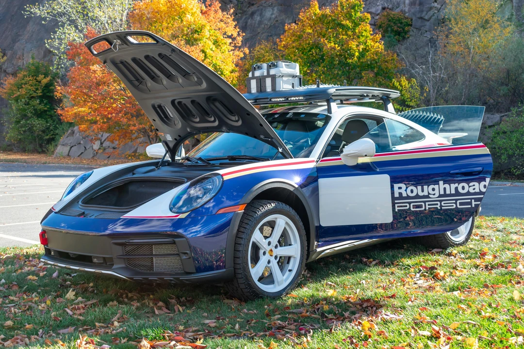 2024 Porsche 992 Dakar - Image 25 of 31