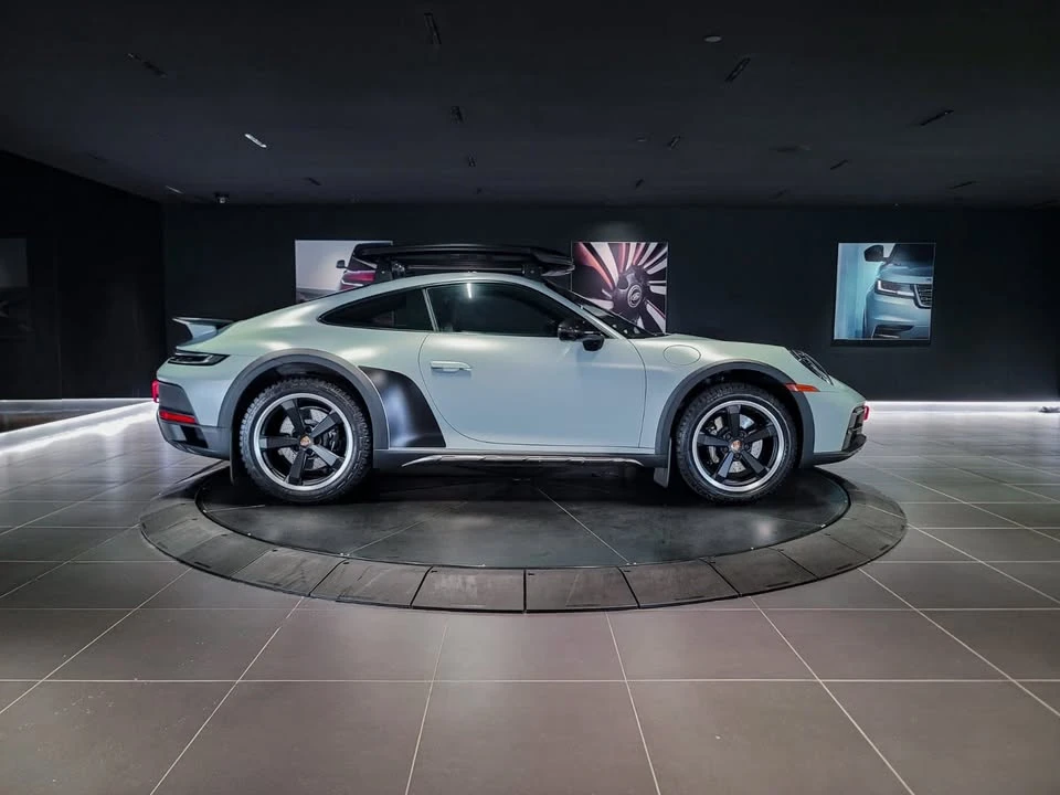 2024 Porsche 992 Dakar - Image 3 of 19