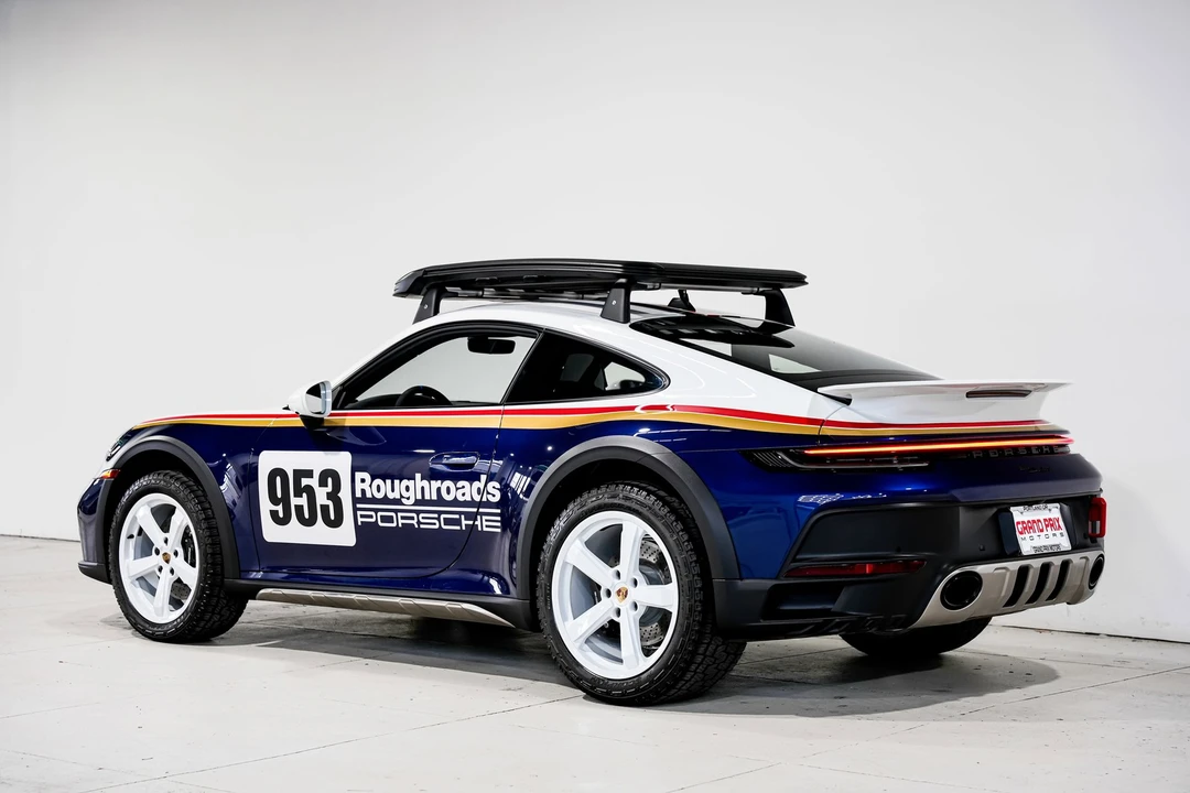 2024 Porsche 992 Dakar - Image 9 of 21