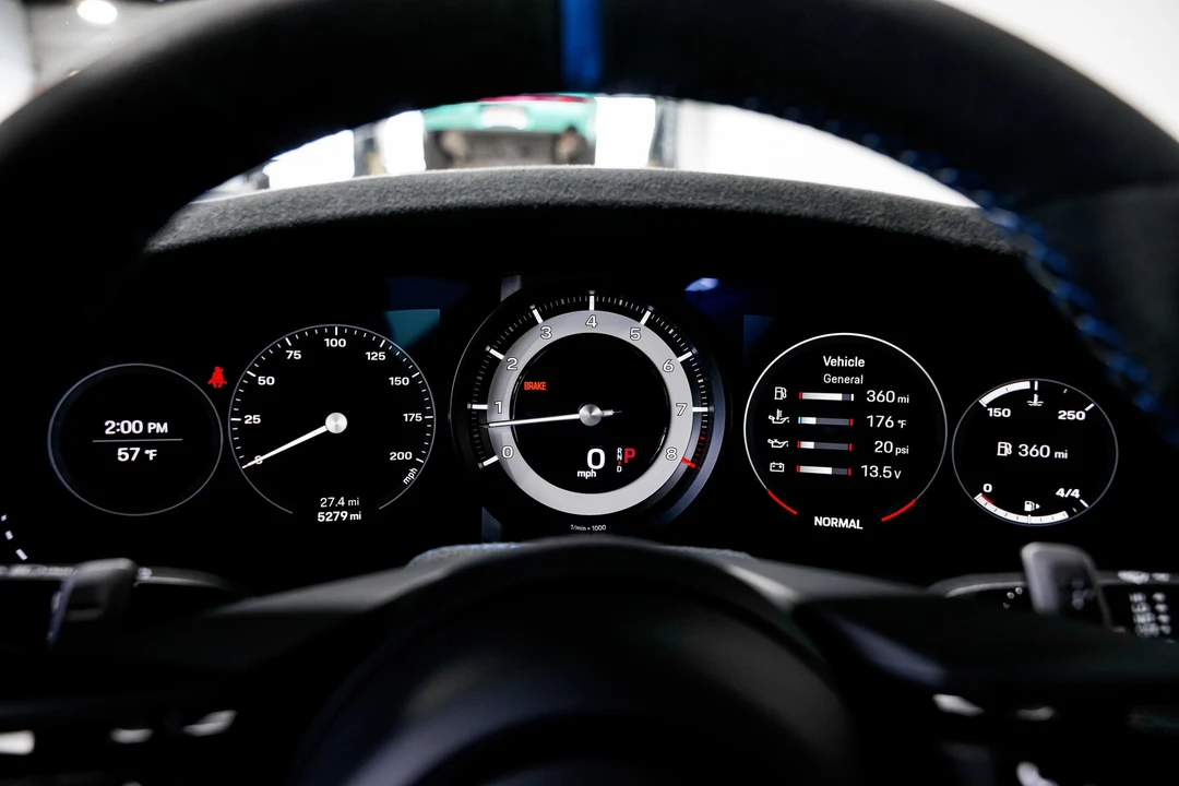 2024 Porsche 992 Dakar - Image 12 of 21