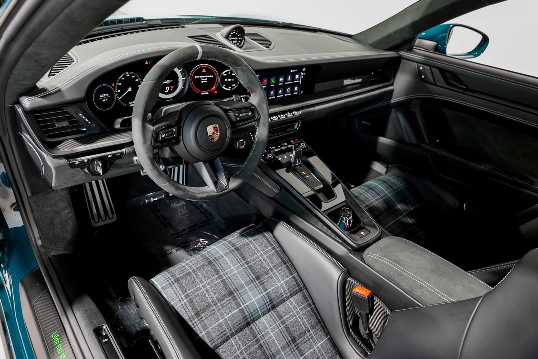 2024 Porsche 992 Dakar - Image 10 of 12
