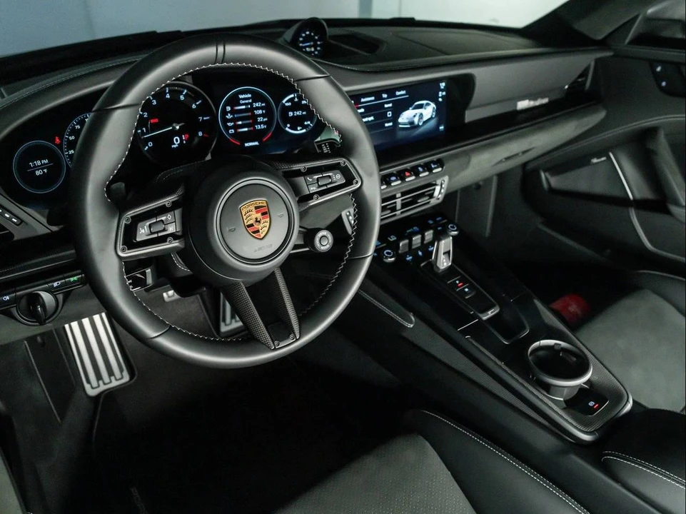 2024 Porsche 992 Dakar - Image 4 of 4