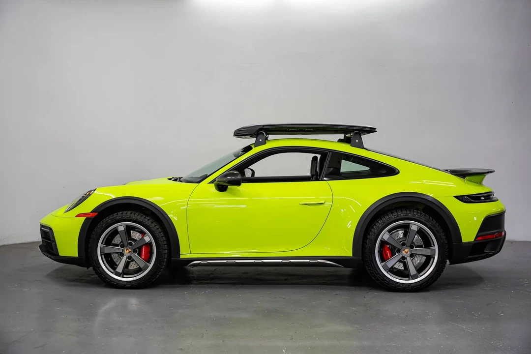 2024 Porsche 992 Dakar - Image 7 of 31