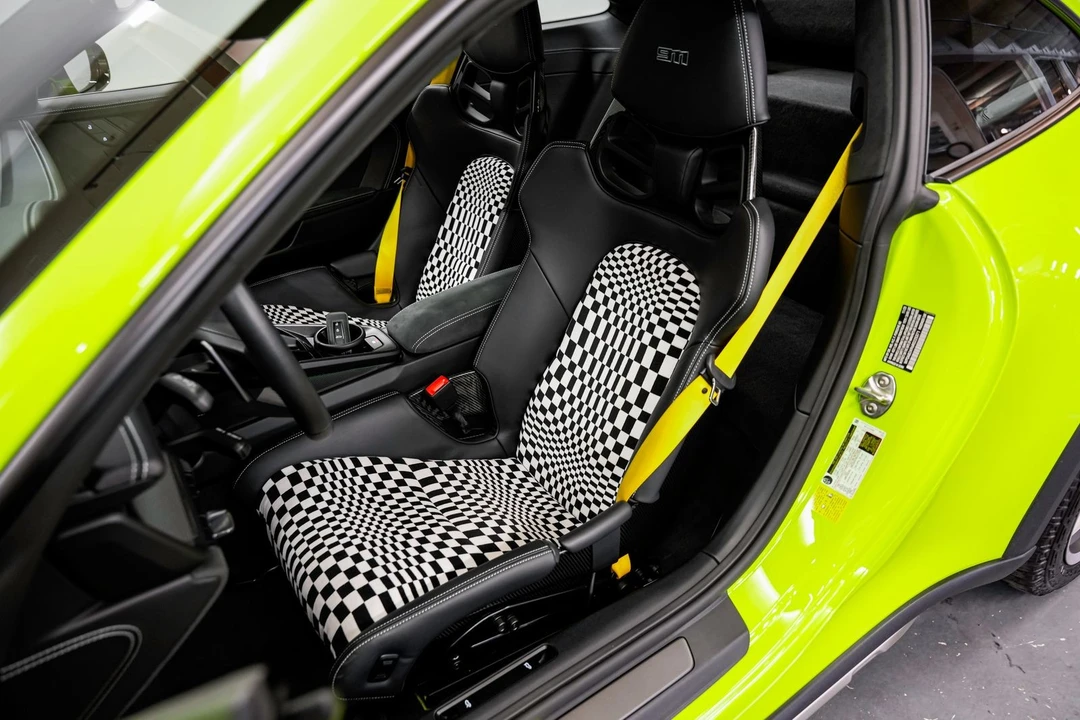 2024 Porsche 992 Dakar - Image 26 of 31