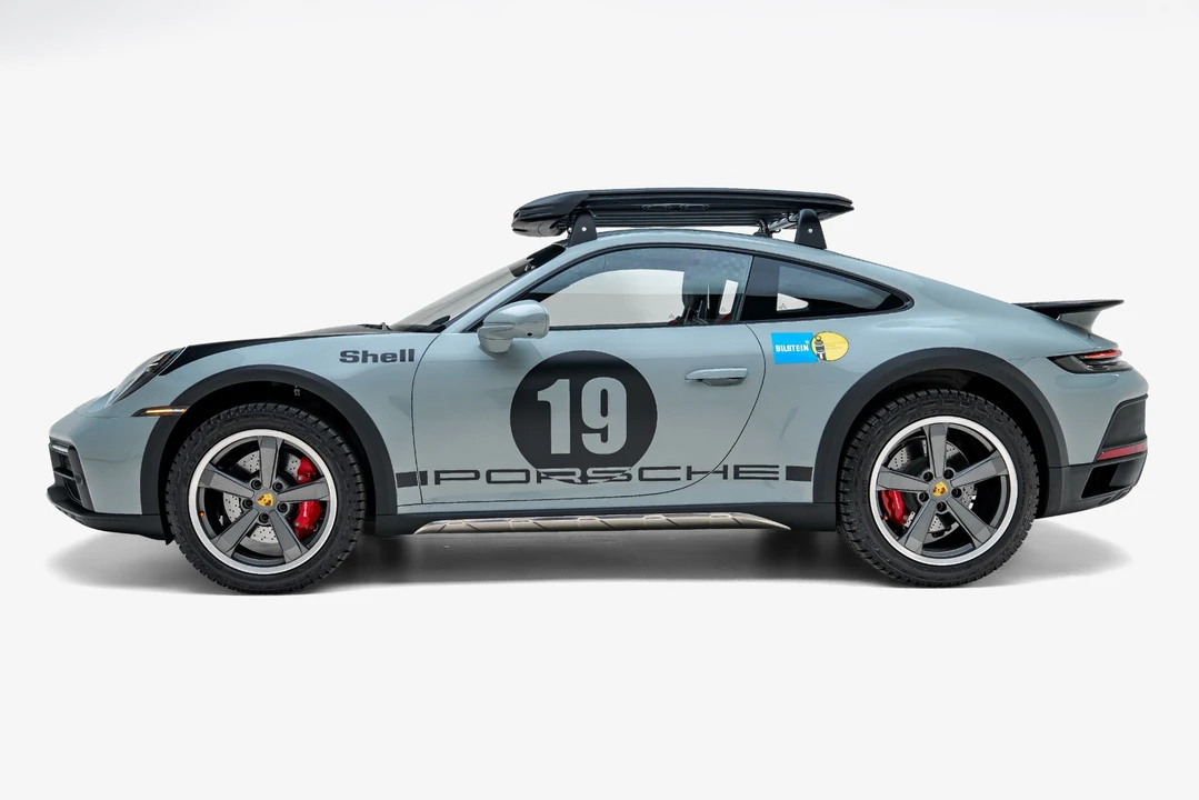 2024 Porsche 992 Dakar - Image 6 of 31