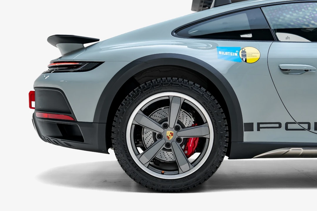 2024 Porsche 992 Dakar - Image 20 of 31