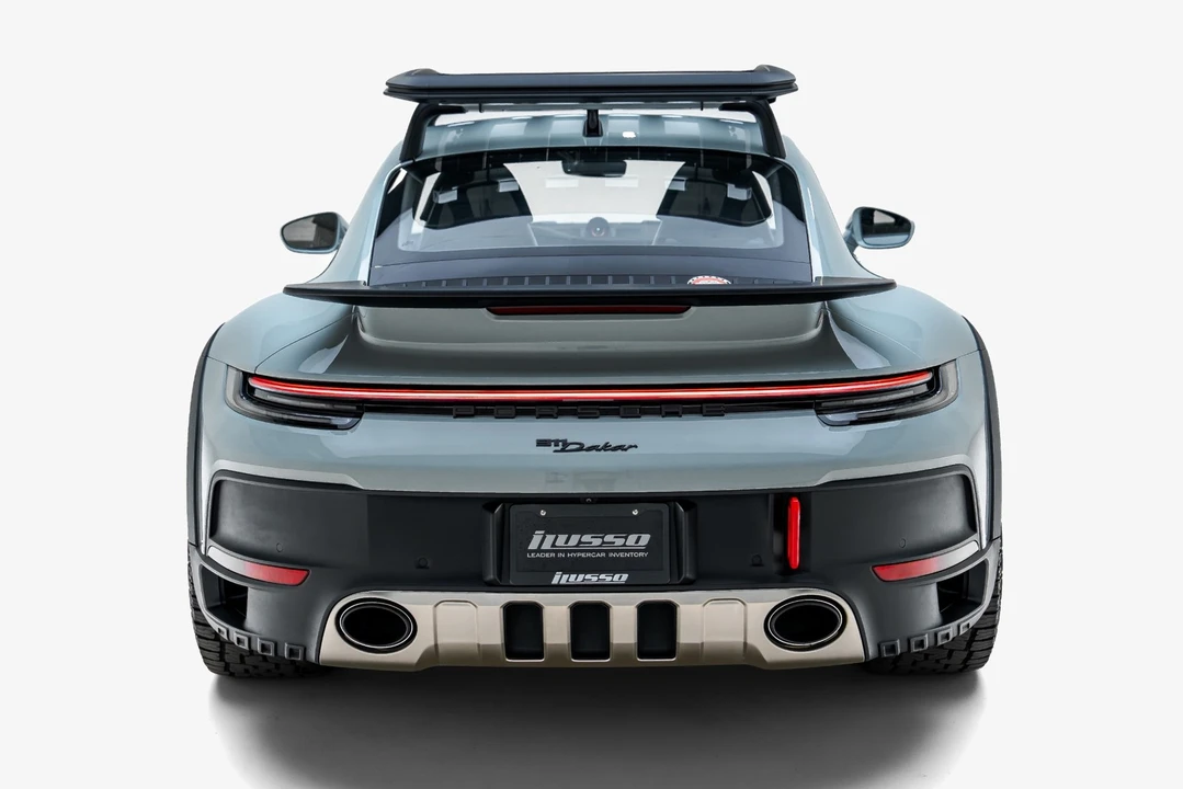 2024 Porsche 992 Dakar - Image 12 of 31