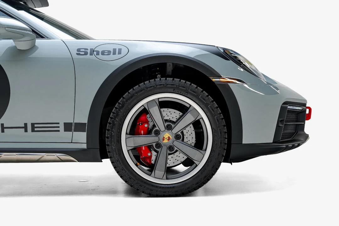 2024 Porsche 992 Dakar - Image 21 of 31