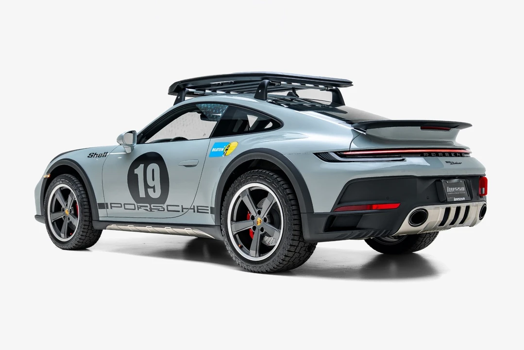 2024 Porsche 992 Dakar - Image 7 of 31