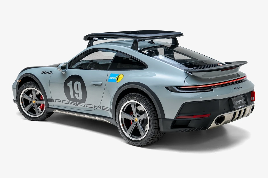 2024 Porsche 992 Dakar - Image 14 of 31