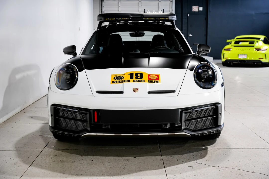 2024 Porsche 992 Dakar - Image 5 of 12