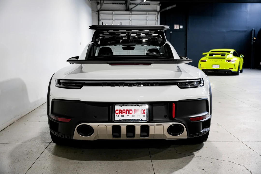 2024 Porsche 992 Dakar - Image 4 of 12