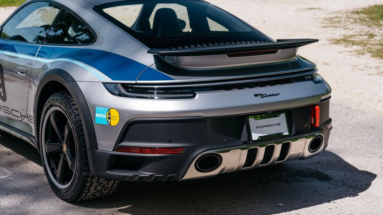 2024 Porsche 992 Dakar - Image 20 of 31