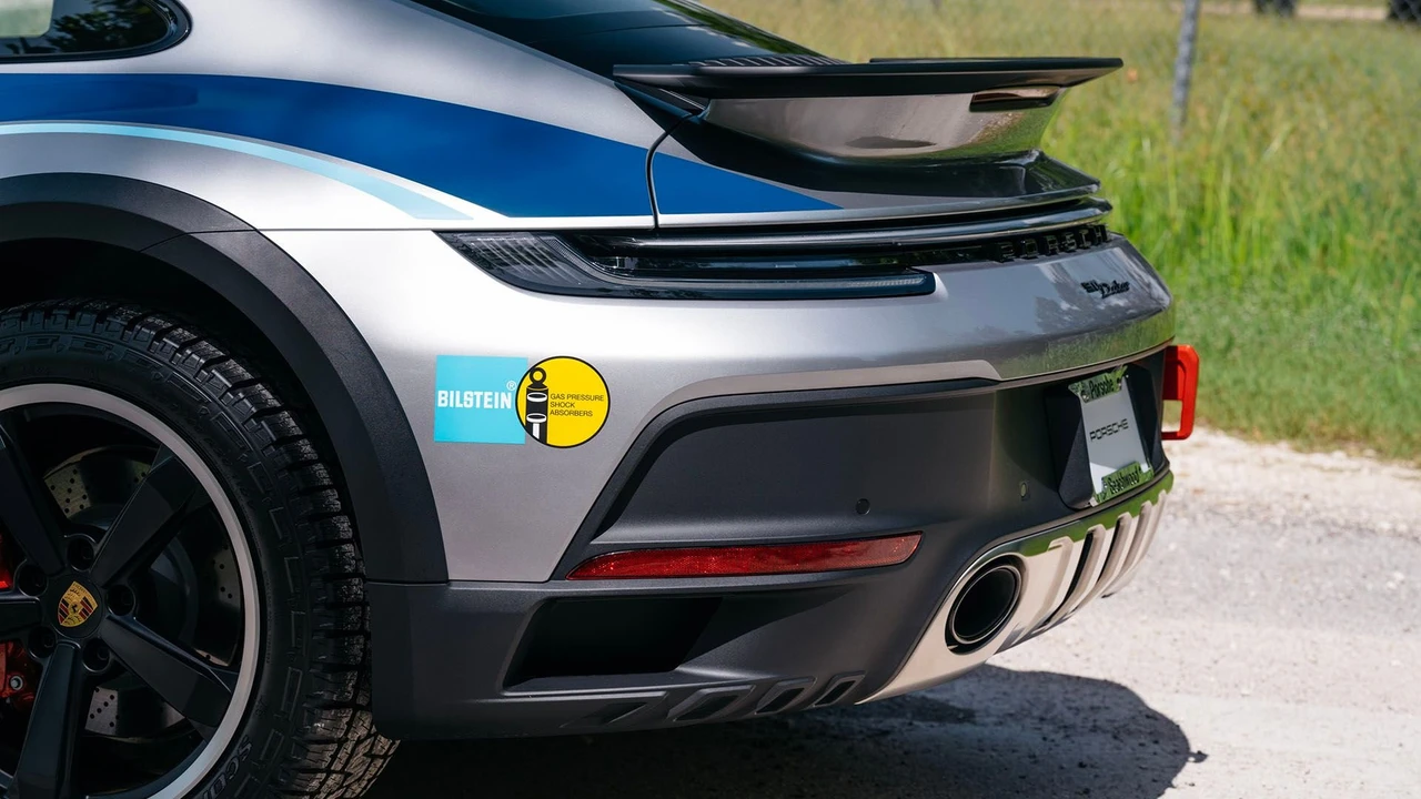 2024 Porsche 992 Dakar - Image 21 of 31