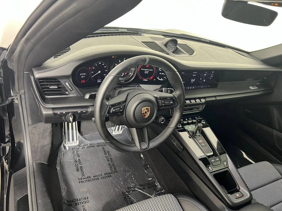 2024 Porsche 992 Targa 4 GTS - Image 4 of 4