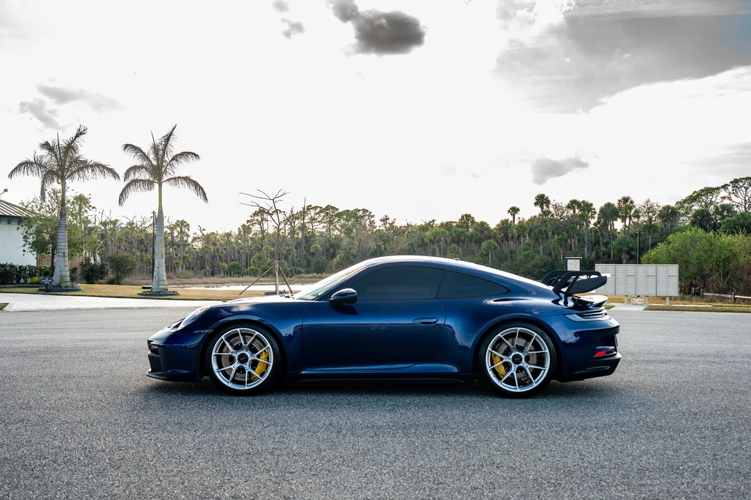 2024 Porsche 992 GT3 - Image 5 of 31