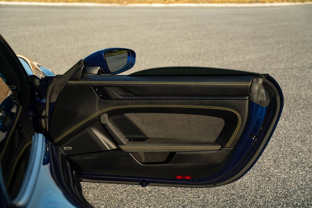 2024 Porsche 992 GT3 - Image 25 of 31