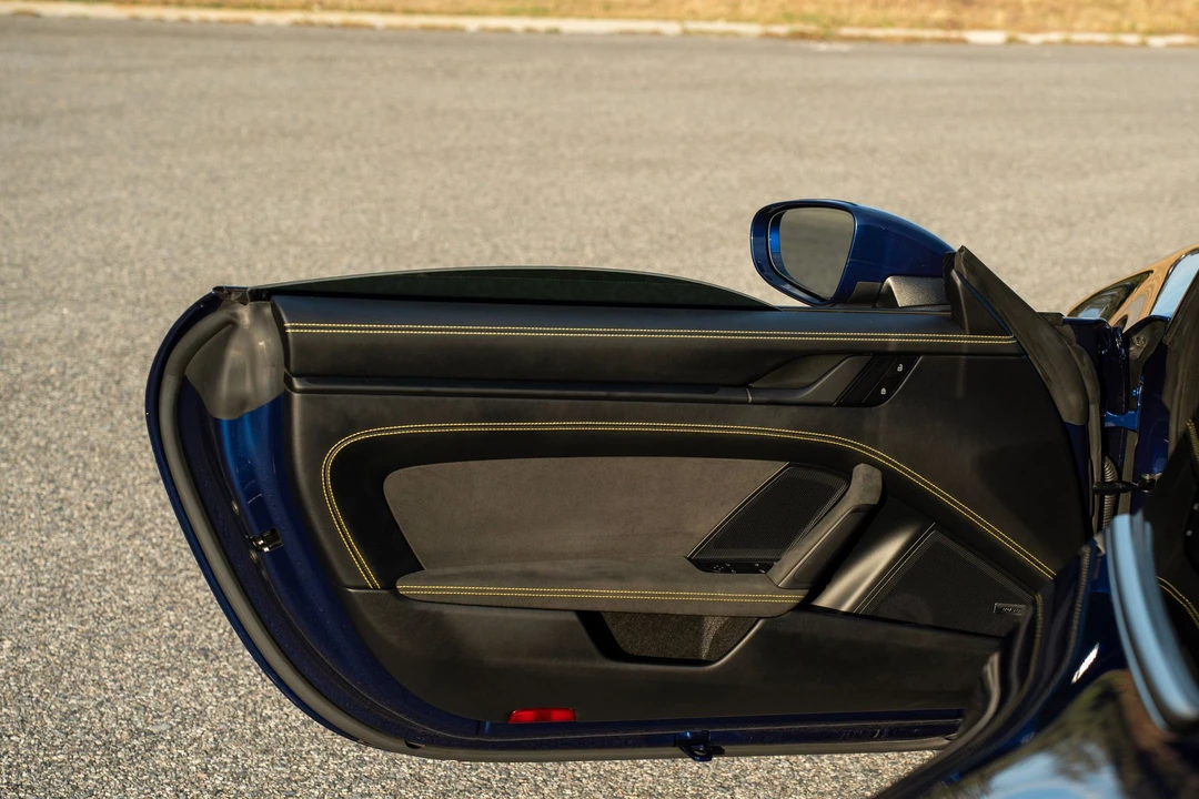 2024 Porsche 992 GT3 - Image 26 of 31