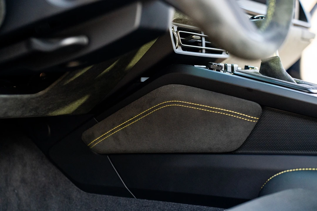 2024 Porsche 992 GT3 - Image 27 of 31