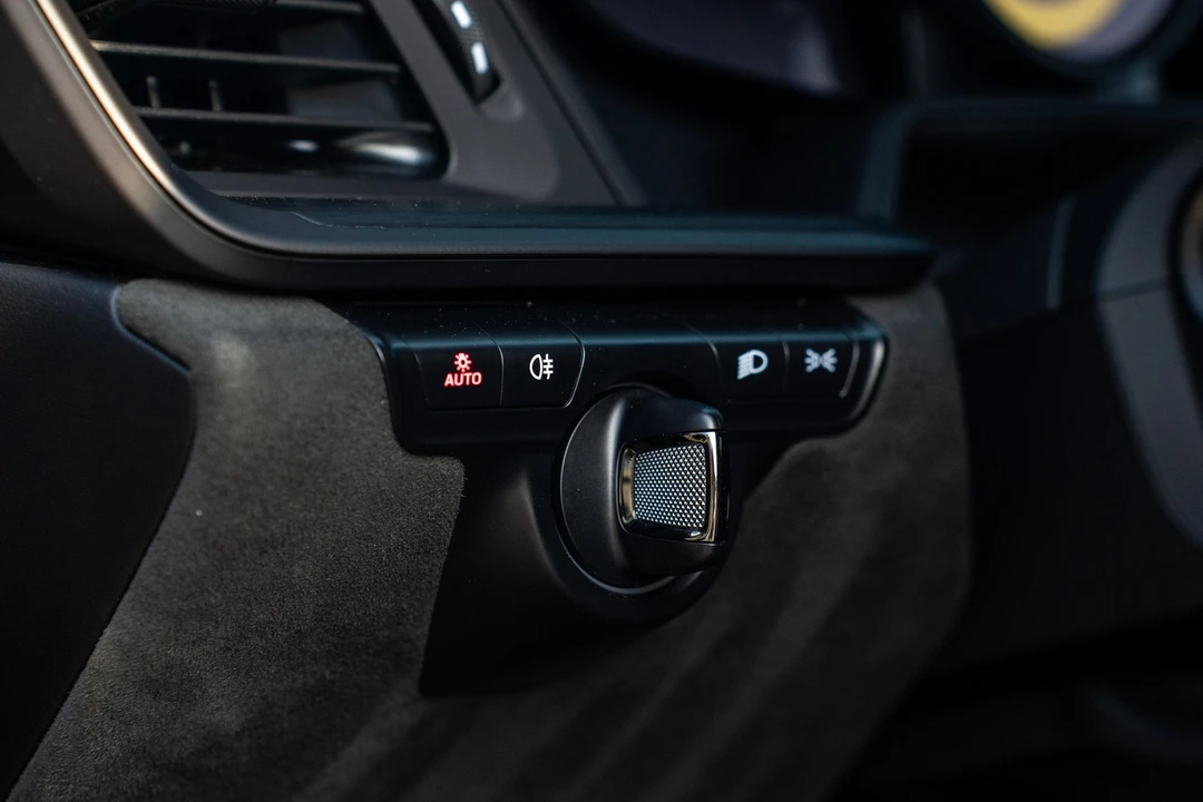 2024 Porsche 992 GT3 - Image 28 of 31