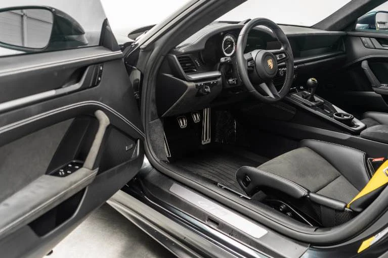 2024 Porsche 992 GT3 - Image 7 of 11