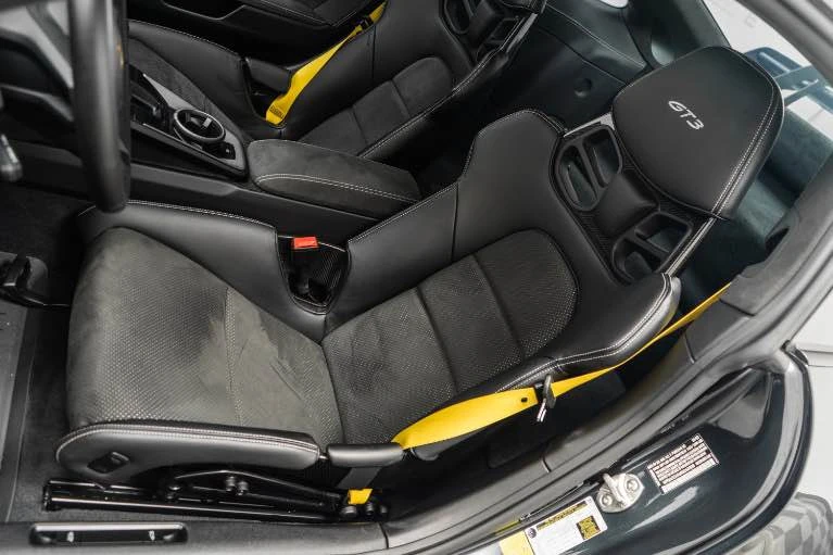 2024 Porsche 992 GT3 - Image 9 of 11
