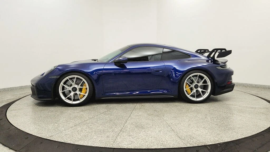 2024 Porsche 992 GT3 - Image 2 of 31