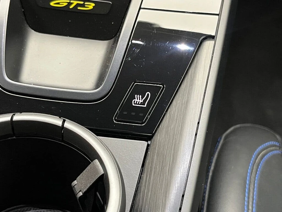 2024 Porsche 992 GT3 - Image 18 of 31