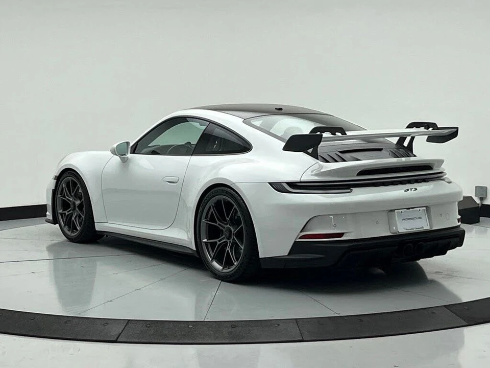 2024 Porsche 992 GT3 - Image 3 of 31