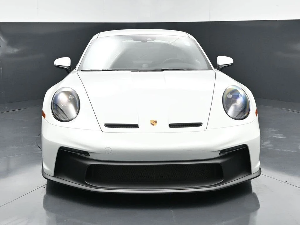 2024 Porsche 992 GT3 - Image 11 of 31