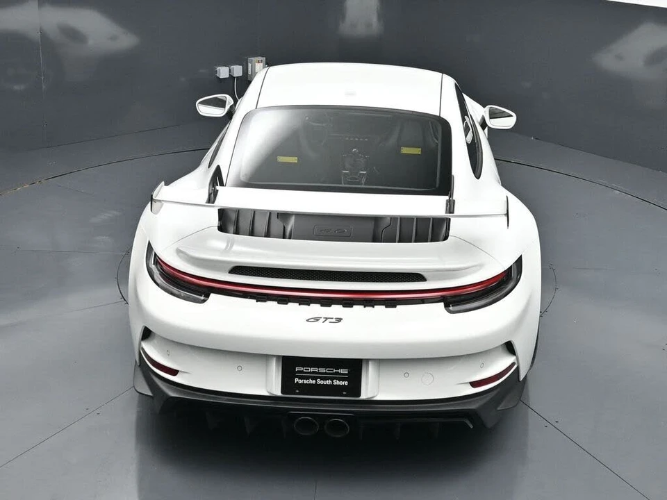 2024 Porsche 992 GT3 - Image 15 of 31