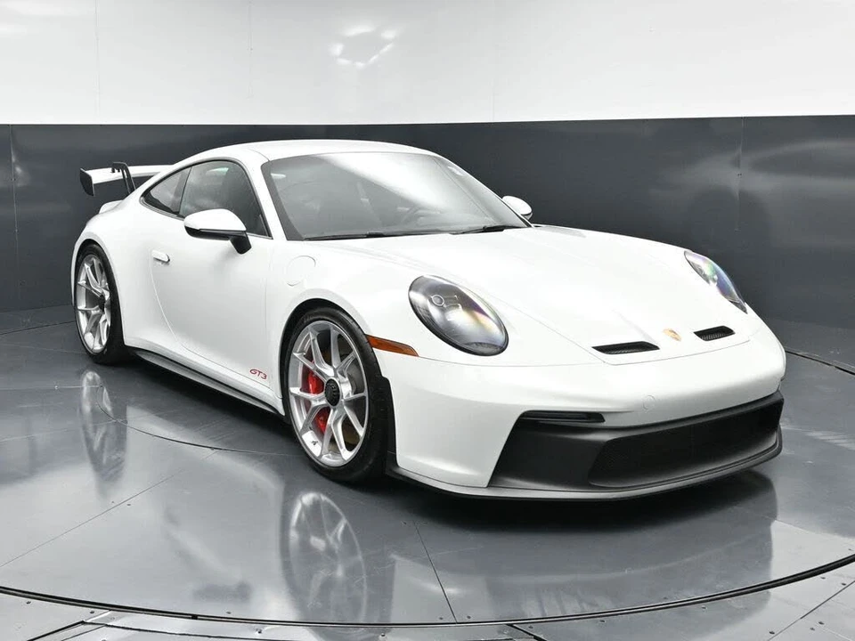 2024 Porsche 992 GT3 - Image 10 of 31