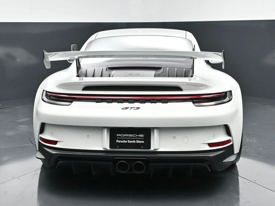 2024 Porsche 992 GT3 - Image 7 of 31