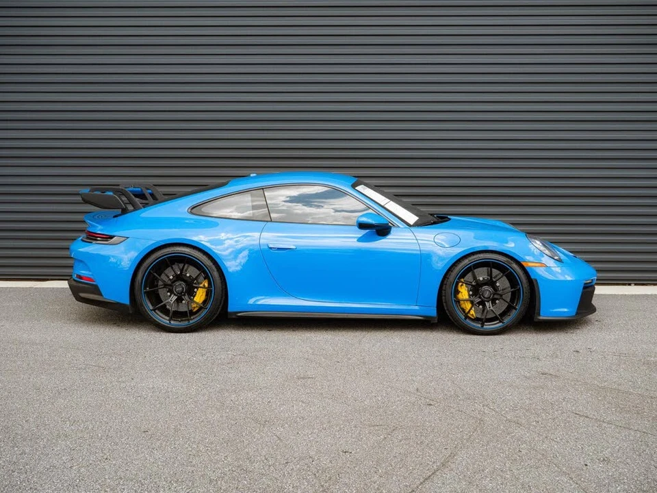 2024 Porsche 992 GT3 - Image 23 of 31