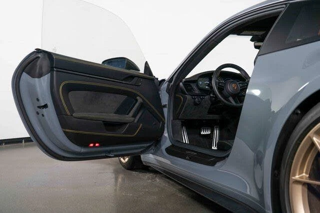 2024 Porsche 992 GT3 - Image 14 of 29
