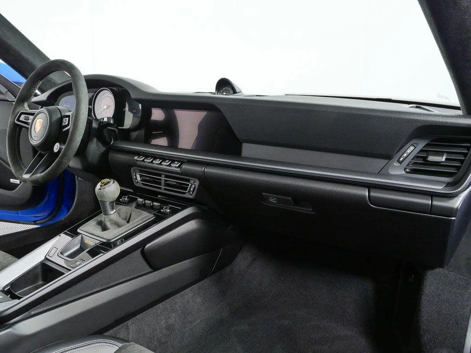 2024 Porsche 992 GT3 - Image 21 of 31