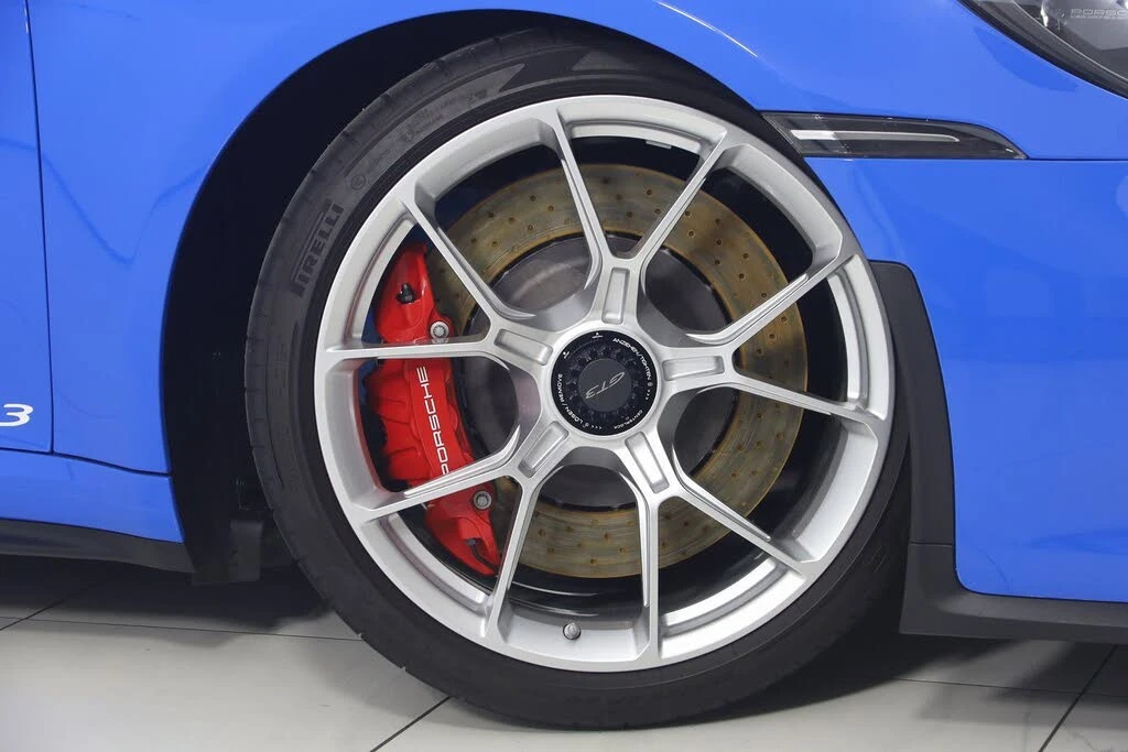 2024 Porsche 992 GT3 - Image 18 of 31