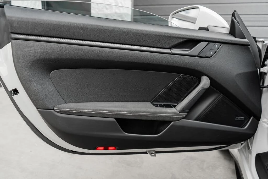 2024 Porsche 992 GT3 - Image 23 of 31
