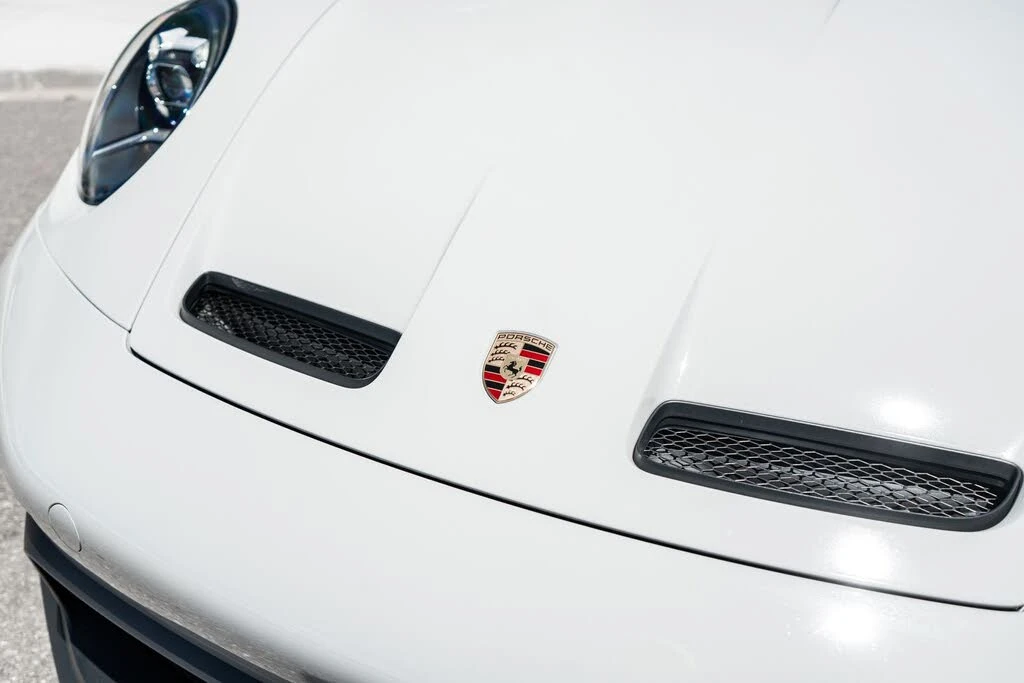 2024 Porsche 992 GT3 - Image 21 of 31