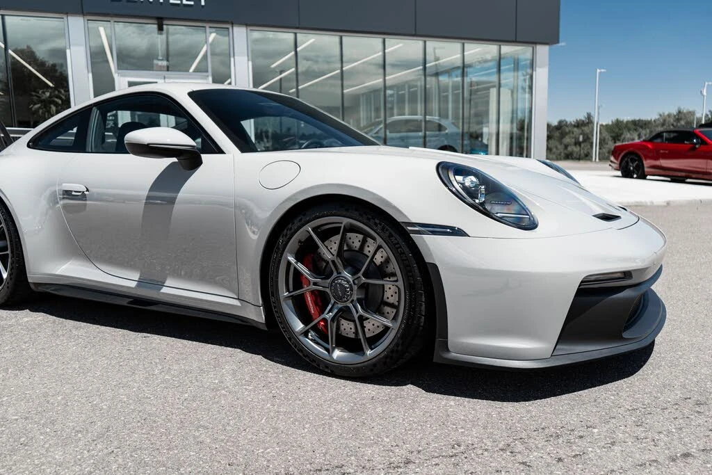 2024 Porsche 992 GT3 - Image 18 of 31