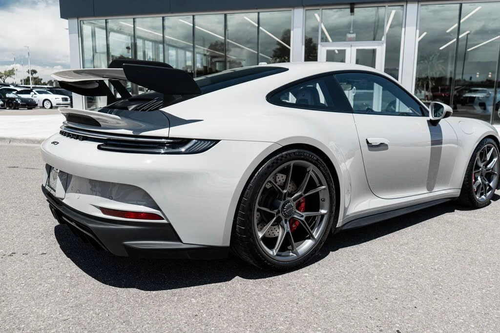 2024 Porsche 992 GT3 - Image 13 of 31
