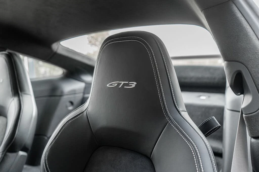 2024 Porsche 992 GT3 - Image 27 of 31