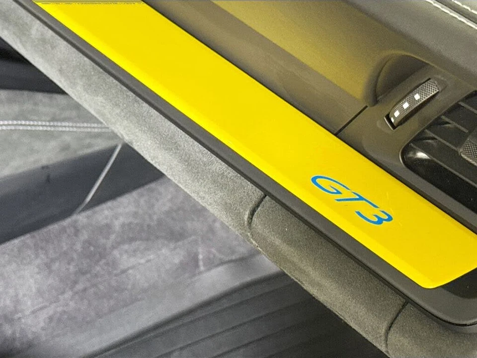 2024 Porsche 992 GT3 - Image 23 of 31