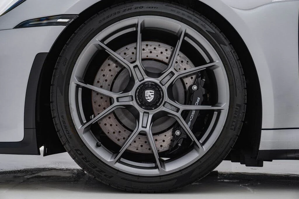 2024 Porsche 992 GT3 - Image 14 of 31