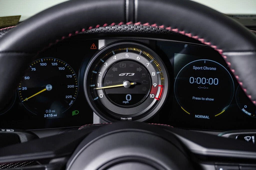 2024 Porsche 992 GT3 - Image 25 of 31