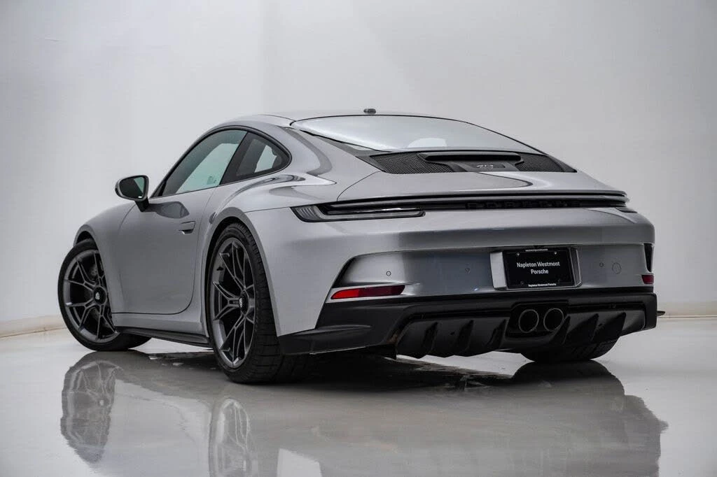 2024 Porsche 992 GT3 - Image 3 of 31