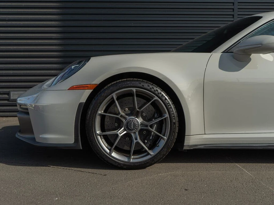 2024 Porsche 992 GT3 - Image 13 of 31